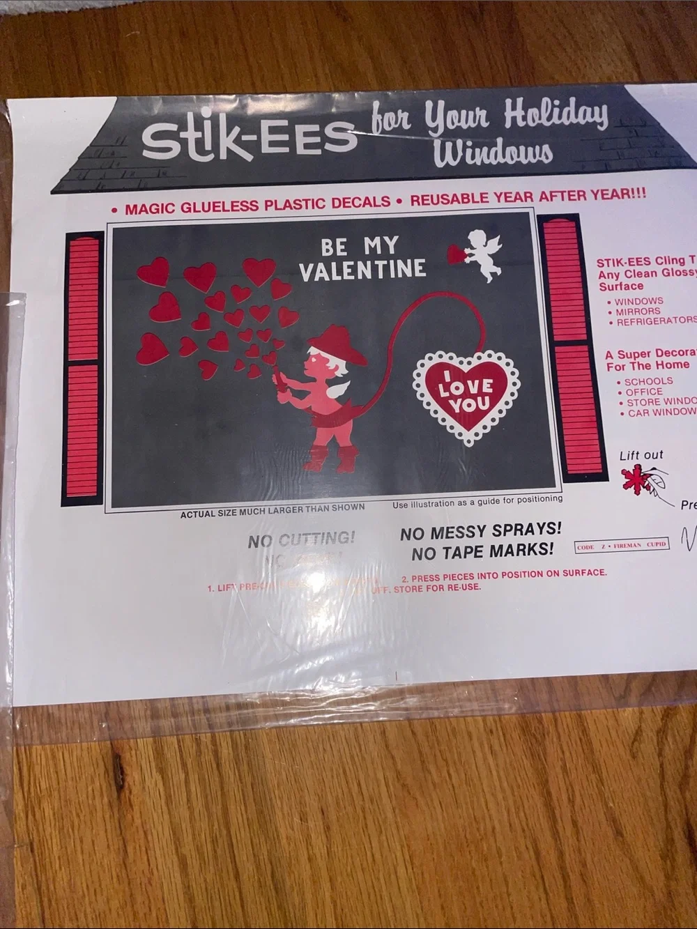 Stick-ees seasonal window decorations Valentine's Day Lot 4 Sets